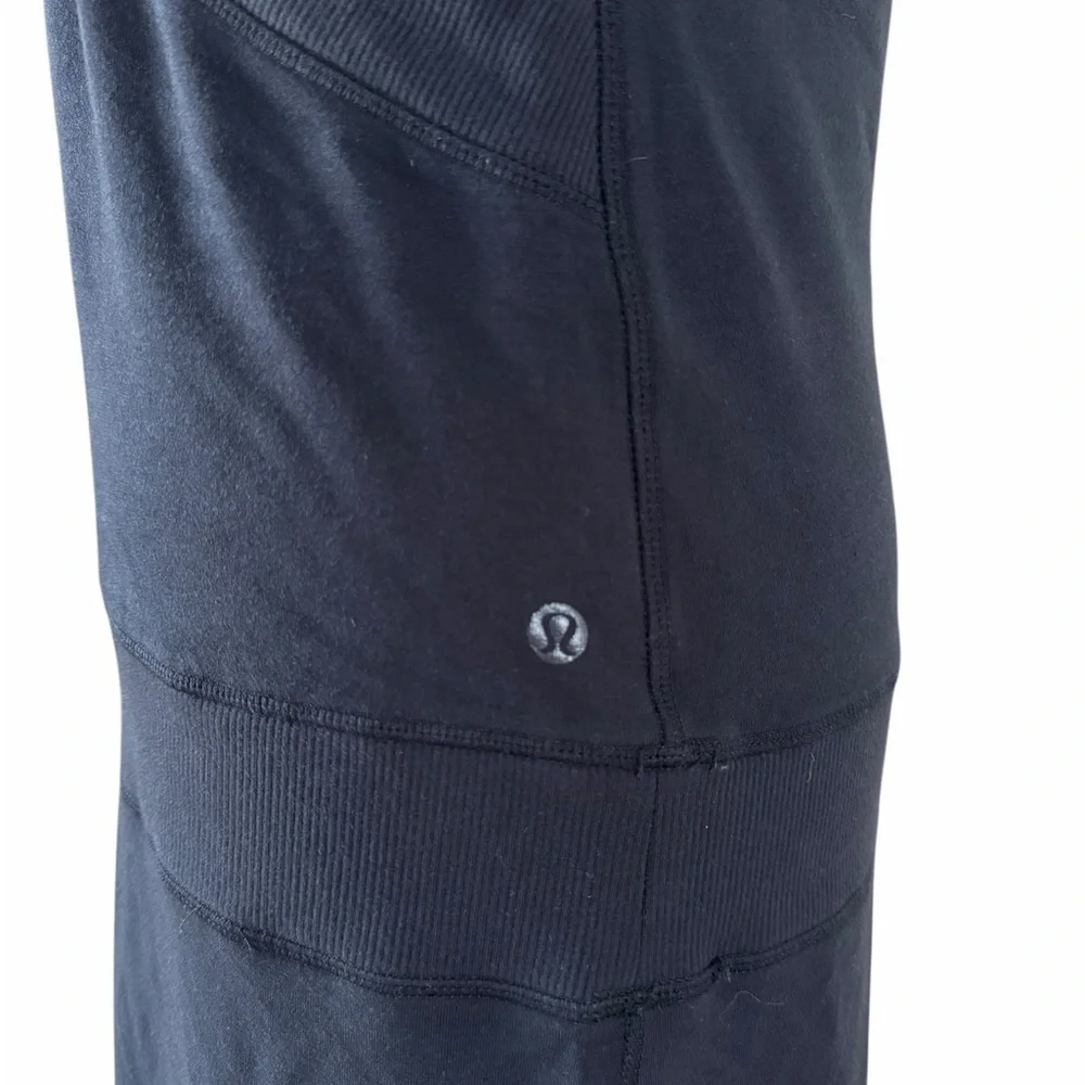 Lululemon Athletica Short Sleeve Dance Pulse V-Neck Dress